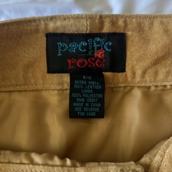 Tan leather skirt, pacific rose - Picture 2 of 5